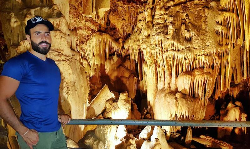 نهاية الويك آند من مغارة  الريحان 😍❤  grotto  lebanon  south  heaven ... (Rihâne, Al Janub, Lebanon)