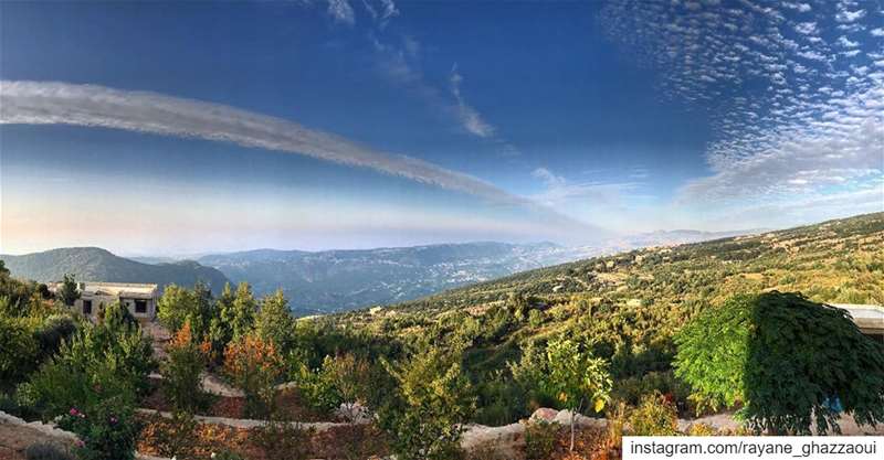 ᴵᶠ ᴺᴼᵀ ᴴᴱᴿᴱ .. ᵀᴴᴱᴺ ᵂᴴᴱᴿᴱ ?... natureoftheplanet1  proudlylebanese ... (Kafr Bibnin, Liban-Nord, Lebanon)