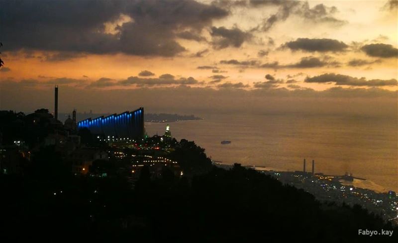___________________________________ sunset sunsetlovers harissa sol... (Harîssa, Mont-Liban, Lebanon)