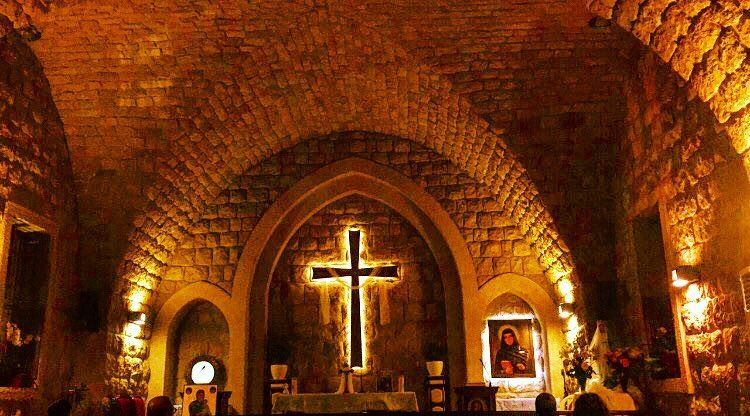 A beautiful and blessed night 🙏✨Location: كنيسة القديسة رفقا-حملايا ... (Hemlâya, Mont-Liban, Lebanon)