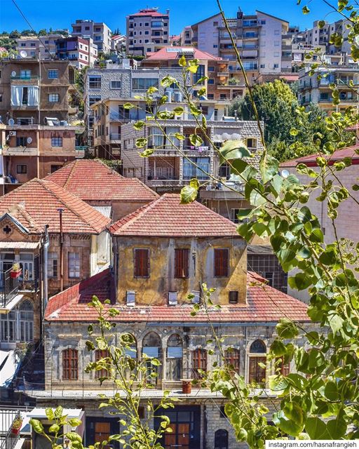 A big city that feels as genuine as a small village  Zahle 🏡♥️... (Zahlé, Lebanon)