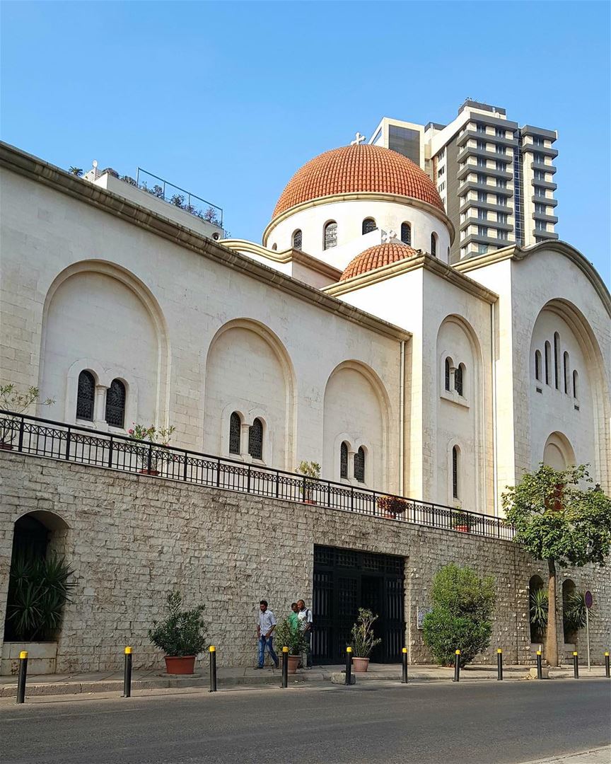 A catedral ortodoxa grega de São Nicolau em Achrafieh foi nomeada em... (Achrafieh, Lebanon)