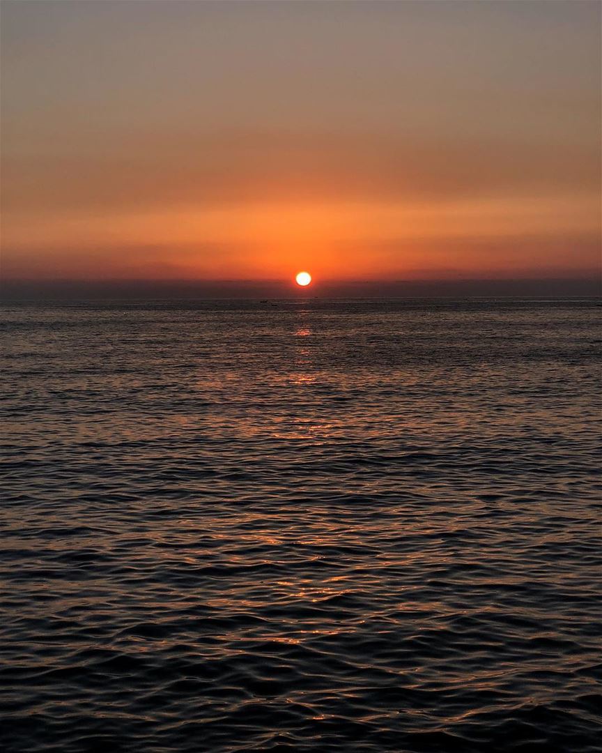 A classic sunset................ sunset  colors  classic ... (Marina Dbayeh)