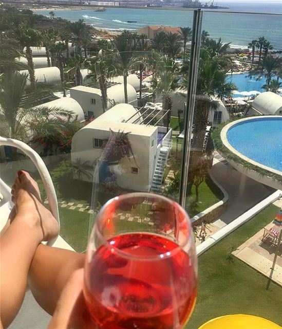 A glass of wine with a wonderful vue is one of ur best choice after a long... (Pangea Beach Resort)