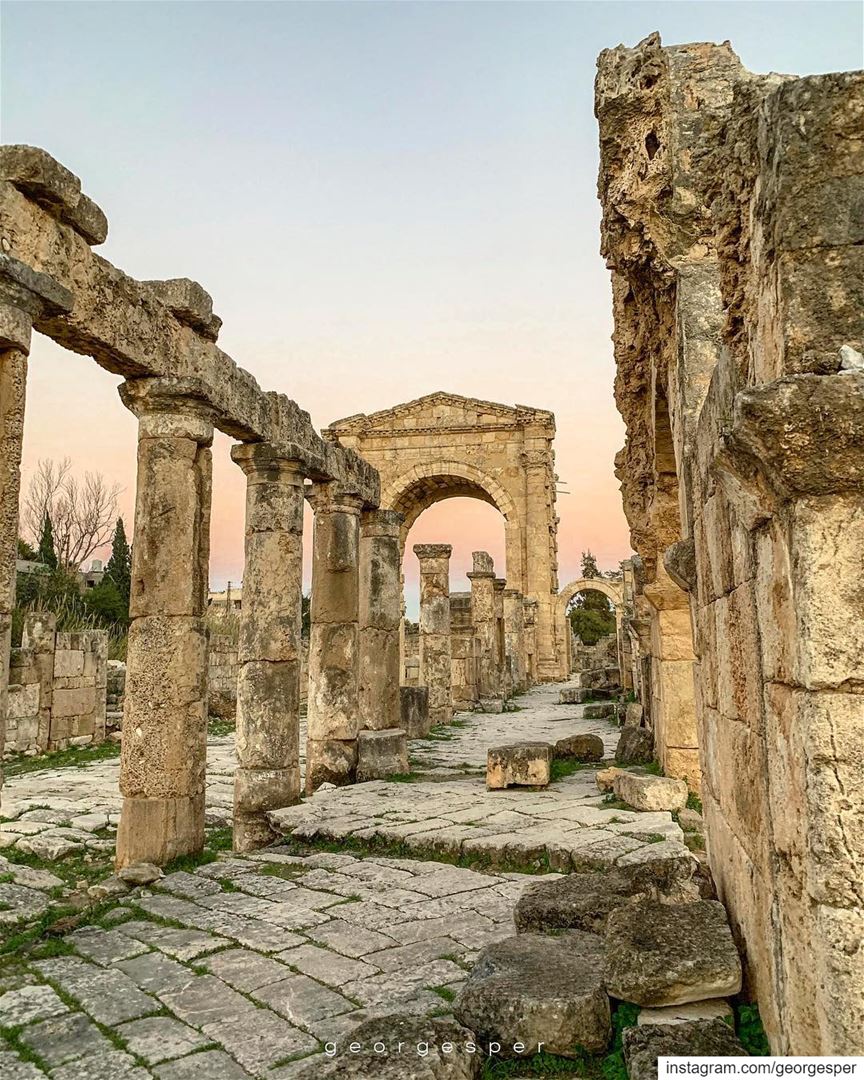 A Glimpse into the Acient Roman Empire • Tyre Lebanon 🇱🇧........ (Tyre, Lebanon)