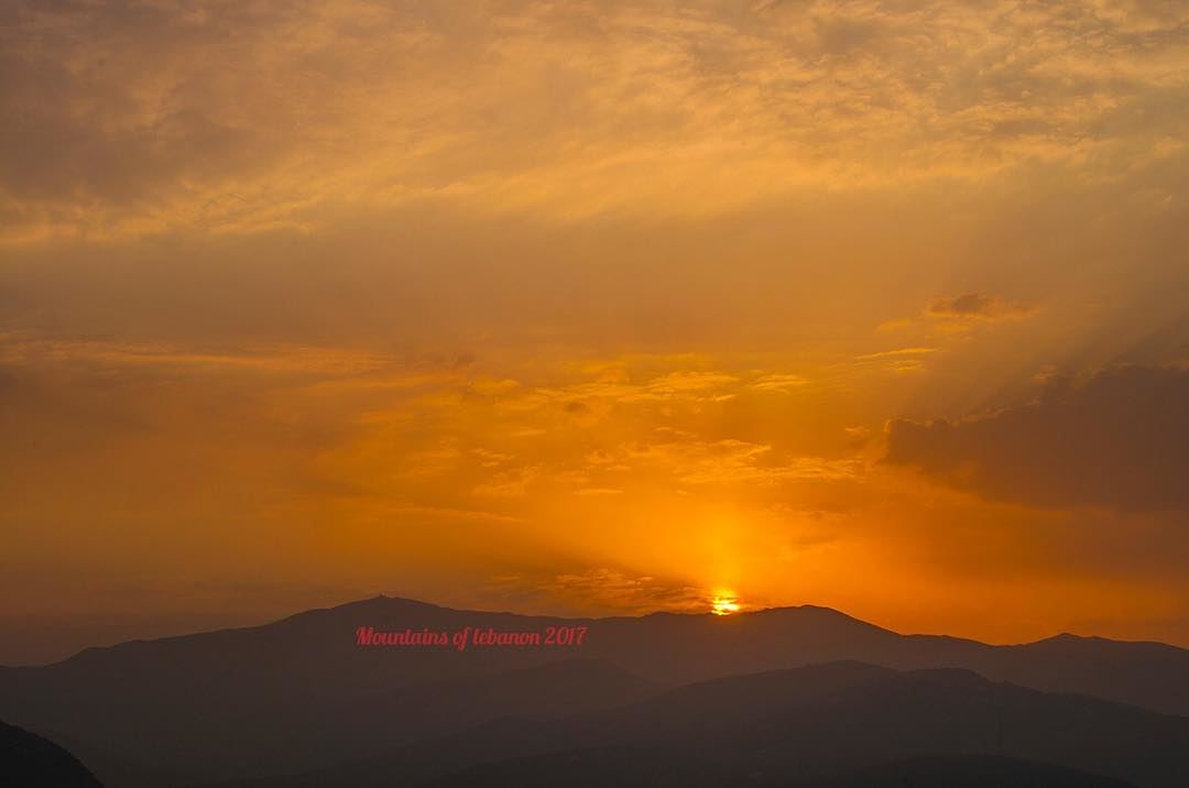 A glorious sunrise from behind Mount Sannine... as seen from Ballouneh/Dara (Mount Sannine)