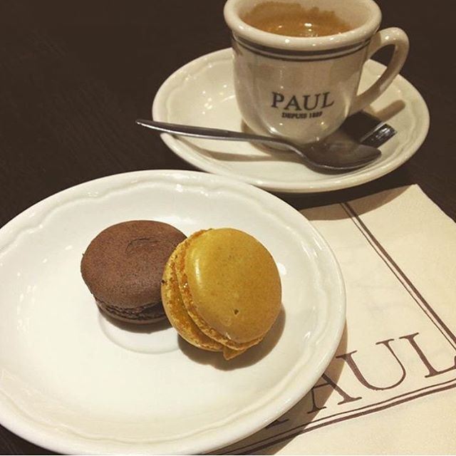 A good decision now for some macaroon and espresso!!!! (Paul)