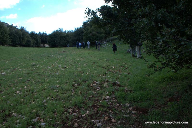 A Hike in kfarmishki Bekaa with Promax (kfarmishki, Bekaa)