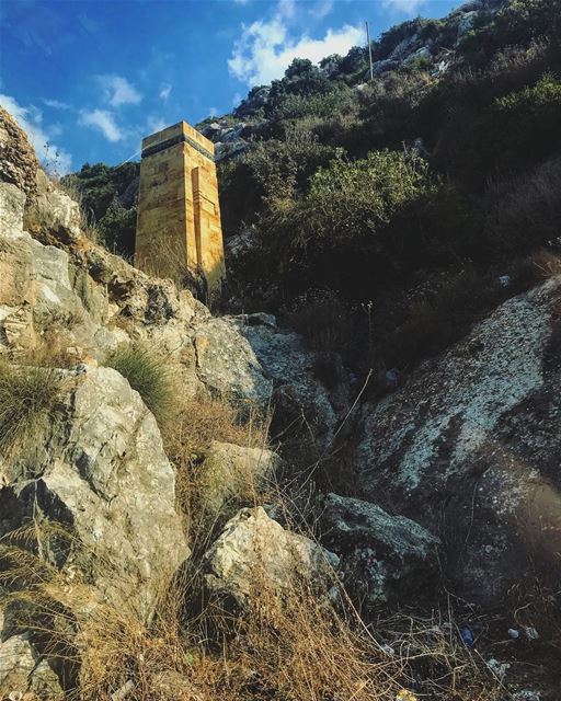 A history of nature 🌿🏛.... lebanon  beirut  country  travel ... (Nahr al-Kalb)