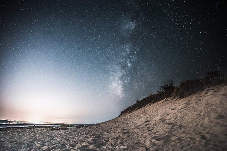 A little bit of yesterday✨.. milkyway  seascape  nightphotography ... (Palm Islands- El Mina Lebanon)