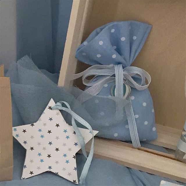 A new star is born 💙 newborn favors. Write it on fabric by nid d'abeille ...