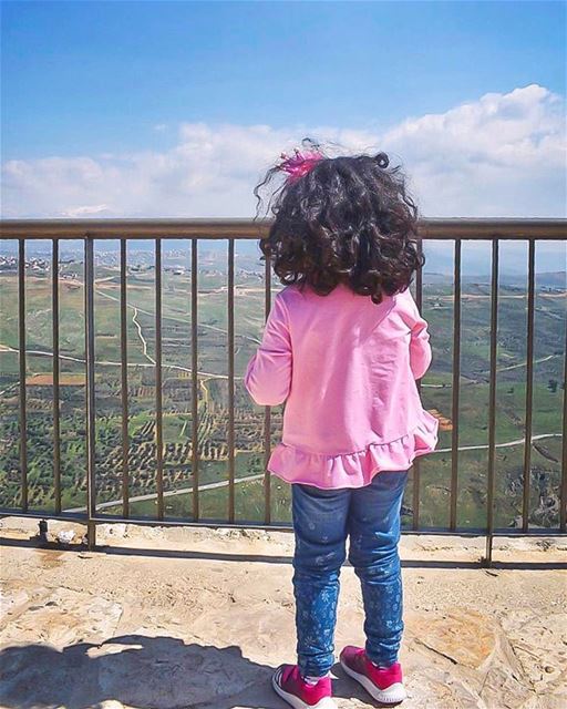 A painting of beauty, dignity & hope 💚 our beautiful  SouthLebanon 💙🙏🏻� (Arnoûn, Al Janub, Lebanon)