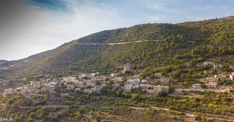 A partial view of Reshmaya village  reshmaya  lebanon  leb  mountain ... (Rechmaya)