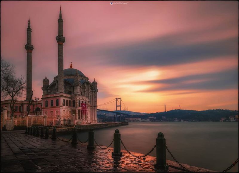 A romantic composition in the month of Love. I hope that I could express... (Bosphorus)
