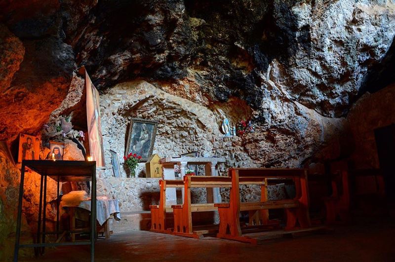 A small church (Qadicha Valley, Lebanon)
