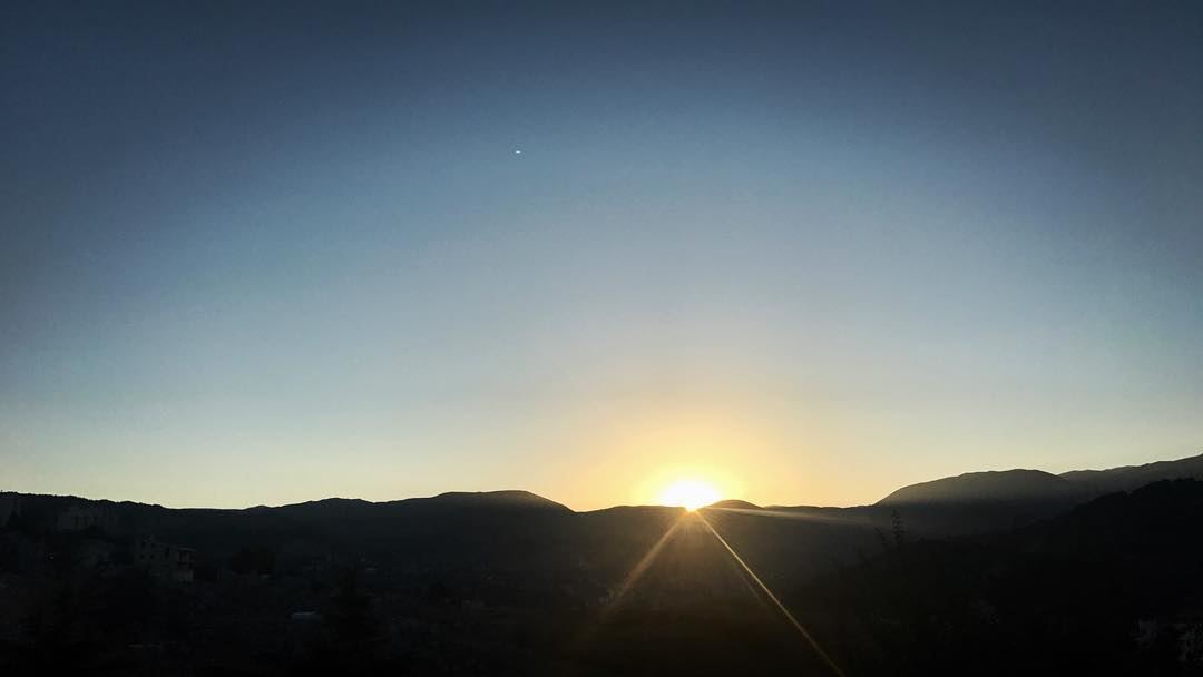 A sunrise is gods way of saying let's start again.☀️••••••••••... (Feitroun, Mont-Liban, Lebanon)