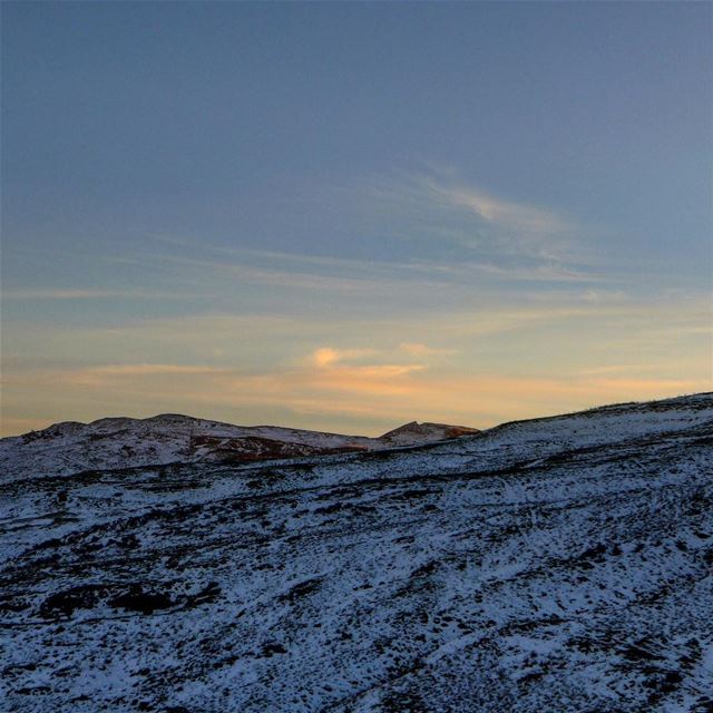 ...a sunset over the snow ❄️❄️❄️...  nofilter   lebanon  reflection ... (Dahr El Baïdar, Mont-Liban, Lebanon)