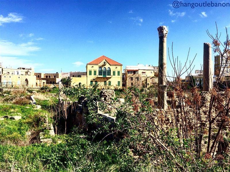 A super multidimensional city!  ilovesour- hangoutlebanon ... (Tyre, Lebanon)