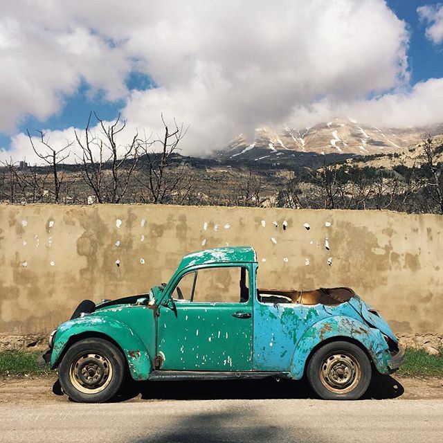A tailor-made car to match the bright spring colors 💚💙 liveauthentic (Bcharré, Liban-Nord, Lebanon)