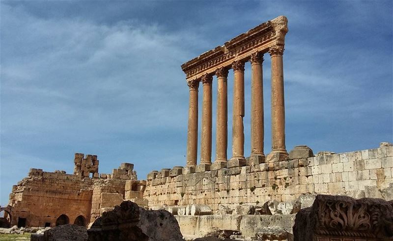 A Throwback to 4000 years b.c  lebanon  bekaa  baalbeck  romanreigns ... (Baalbeck - مدينة بعلبك)