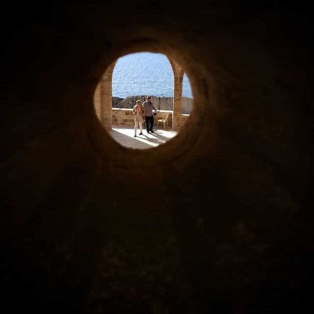 A través del agujero -  ichalhoub in  Batroun north  Lebanon shooting ...