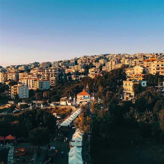 A very Good Morning Lebanon 🇱🇧 a glance at @soukelakel Ballouneh edition... (Balloûné, Mont-Liban, Lebanon)