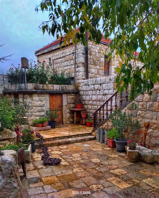 A village full of gems! 💎 (Douma, Liban-Nord, Lebanon)