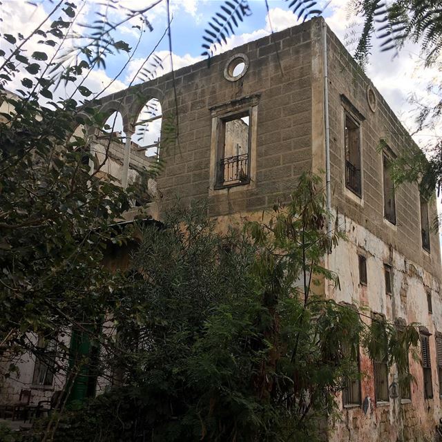 Abandoned House  abandonedplaces  abandonedhouses  abandoned ... (Al Sit Nafissa Saida)