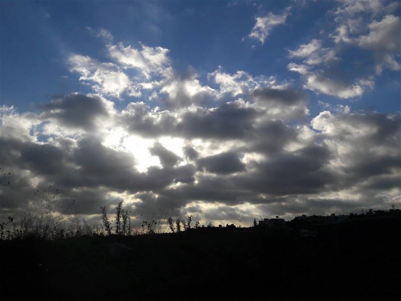 About today's view ❤❤😍  afternoon  sun  clouds  cloudsporn  painting ... (Marjayoûn, Al Janub, Lebanon)