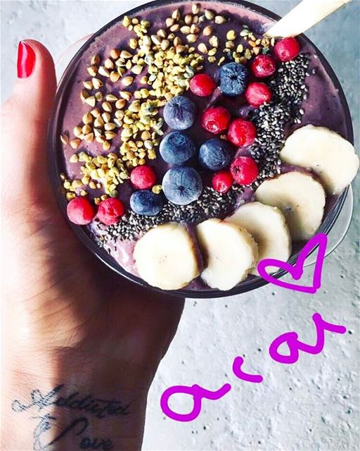 Acai bowls 💜🍧🍇 MY RAW VEGAN HEALTHY COOKING CLASS IN MARCH- for all the... (U Energy Beirut)