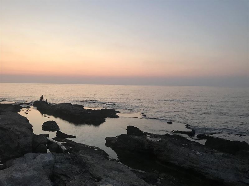 🌅 (Ain Al Mraiseh - Beirut)
