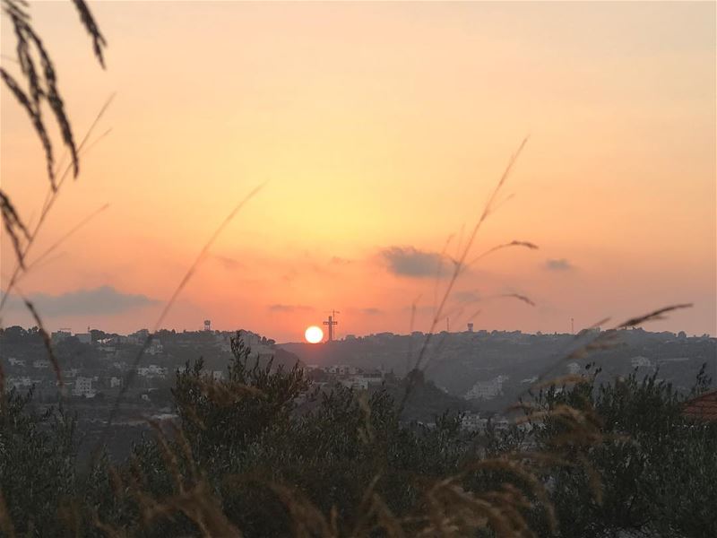 All you need is a sunset 😌😌❤️ ... (El-Kour, Liban-Nord, Lebanon)
