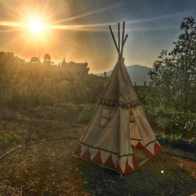 All you need is a tent & good company 🏕😍