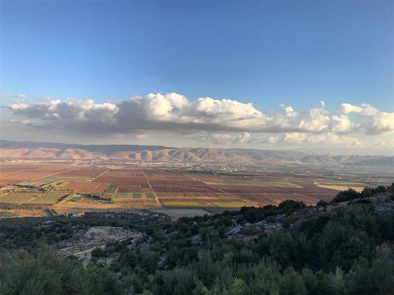 Almost sunset time and the view is to die for 😍😍 (Bekaa Valley)