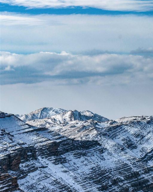 Alpes libaneses. Foto recente tirada pelo @elias.ac 🇱🇧 Lebanese Alps.... (Lebanon)