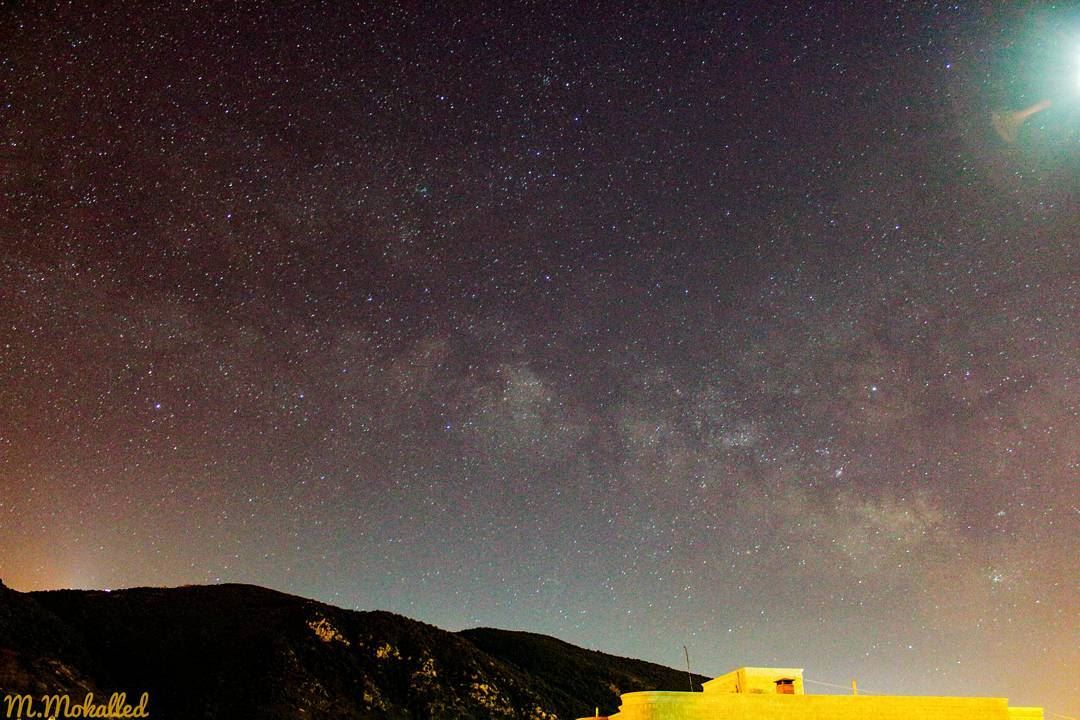 Althought it wasnt a good time to shoot the milkyway due to nearly morning... (Arabsalim, Lebanon)