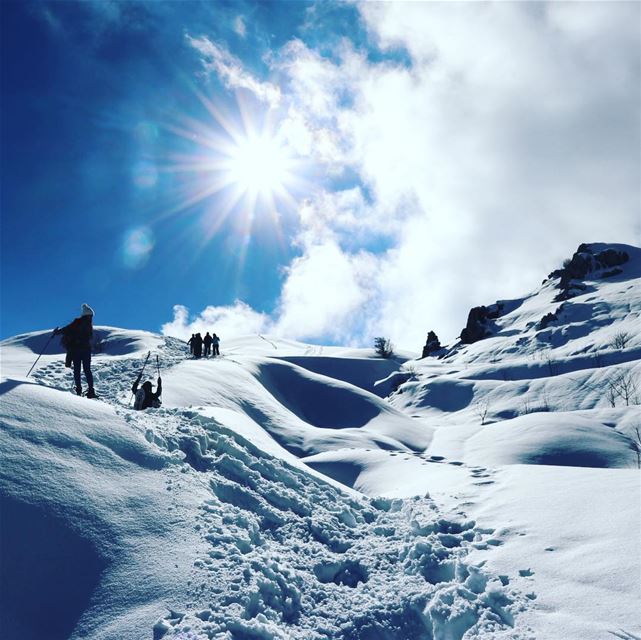 Always enjoy the sun !  sunny  cloudy  morning  snow  laklouk  raquette ... (El Laklouk, Mont-Liban, Lebanon)