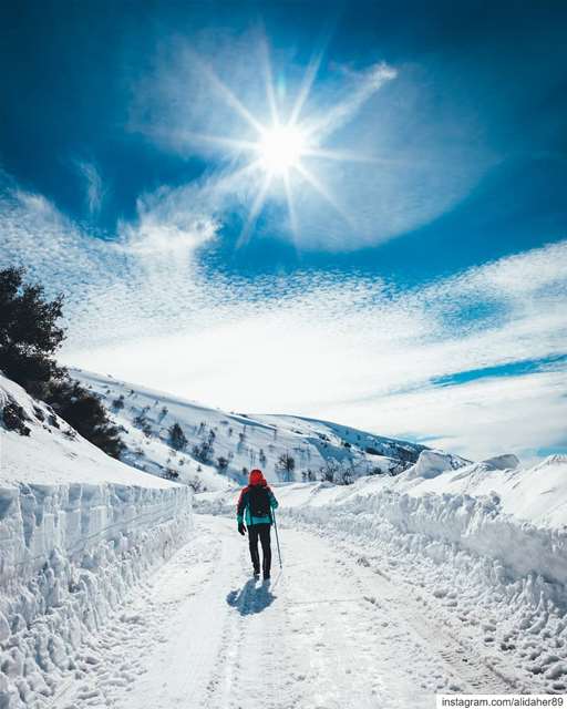 Always take the beautiful roads..☀️❄️....... landscapephotography... (Chouf)