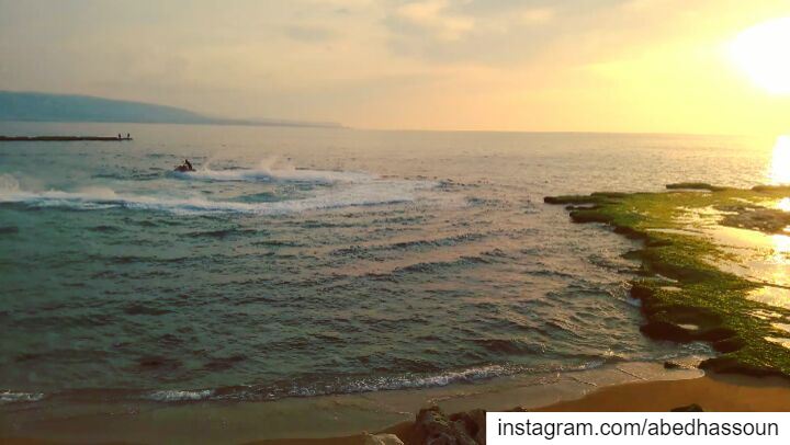 Amazing 🌊.............. Tripoli  Lebanon  waves  ElMina ... (Tripoli, Lebanon)