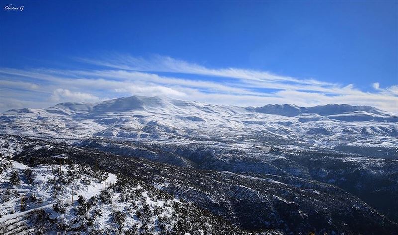 Amazing view from Mar Moussa  a7labaladbil3alam  photo  love  photograph ... (El Knaïssé, Mont-Liban, Lebanon)
