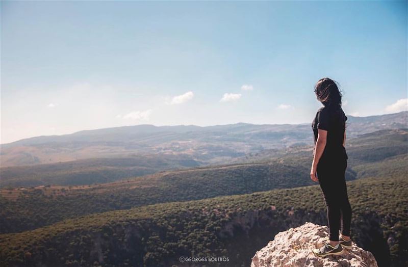 Amazing view from  marjayoun Photo by @melissaelhachem Share the beauty... (Marjayoûn, Al Janub, Lebanon)