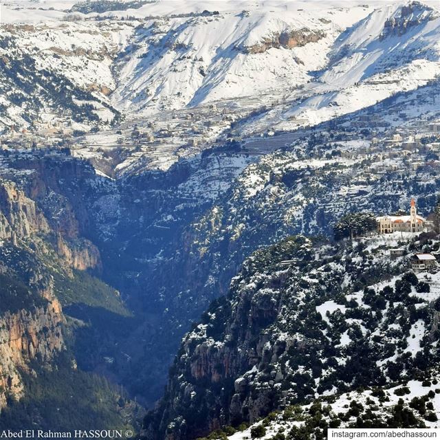 Amazing view ❄❄❄.............. LiveLoveBcharri  بشري  ... (Bsharri, Lebanon)