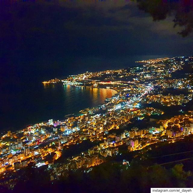 ❤❤🇱🇧🇱🇧 amazinglebanon  view  beautifulnight  photography  mypassion ...