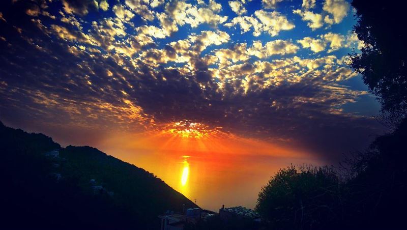  amazingsunset   beautifulsunset  sunset  beautiful  nature  instagram ... (Lebanese Forces HQ Maarab)
