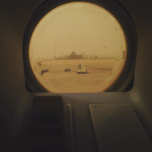  amman  jordan  sandstorm as  clear as it can get  cabin  pressure  airbus...
