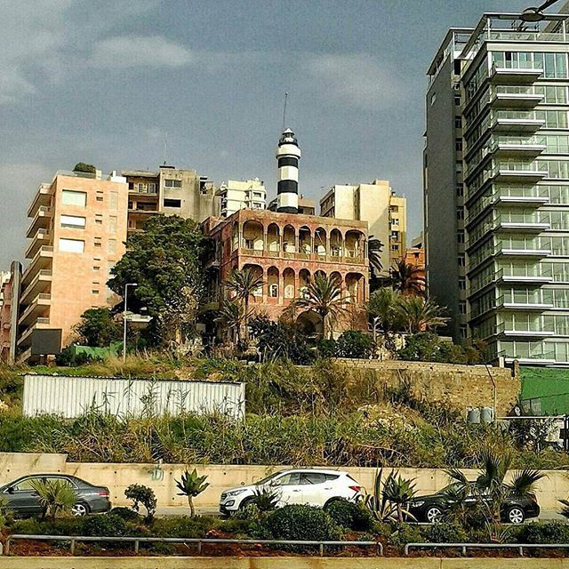 Ancien phare de Beyrouth. (Manara-Rawshé)