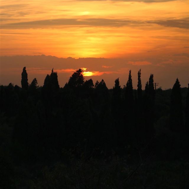 And we call it a day; sunset at Saydet Nouriyeh!  lebanon  livelovelebanon... (Saydet El Nourieh)