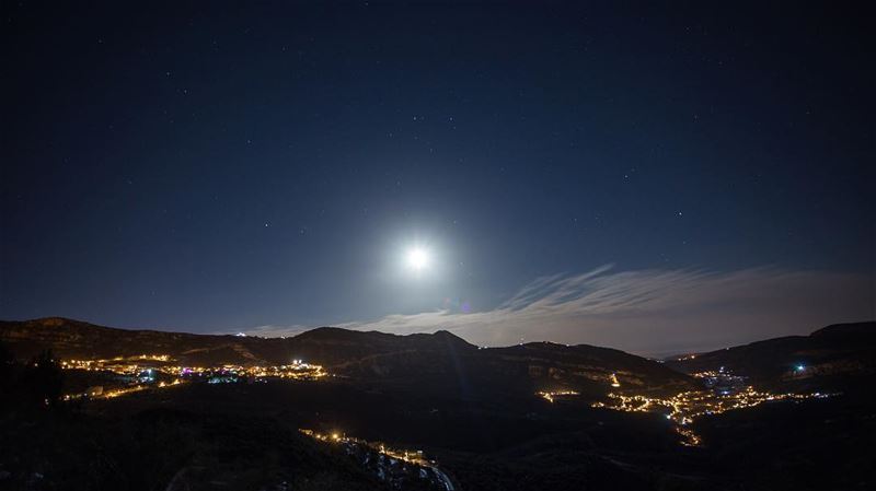 And you were just like the moon, so lonely , so full of imperfections ,... (Douma, Liban-Nord, Lebanon)