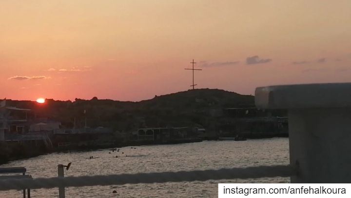 ANFEH SUNSET ♥️ summer2019@tahetelrih_anfehalkoura visittahetelrih ... (Anfeh Al-Koura أنفه الكورة)