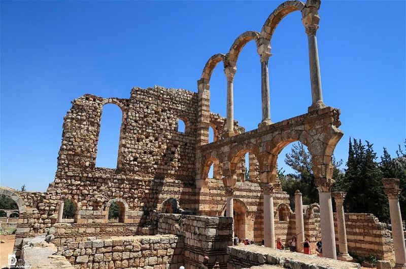  anjar anjartemple temple temples templecity old histor... (`Anjar, Béqaa, Lebanon)